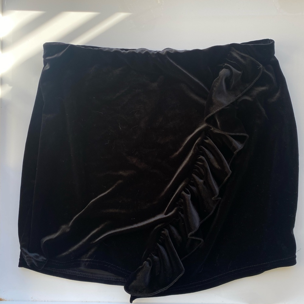 Stella Tweed - Black Velvet Mini Skirt
